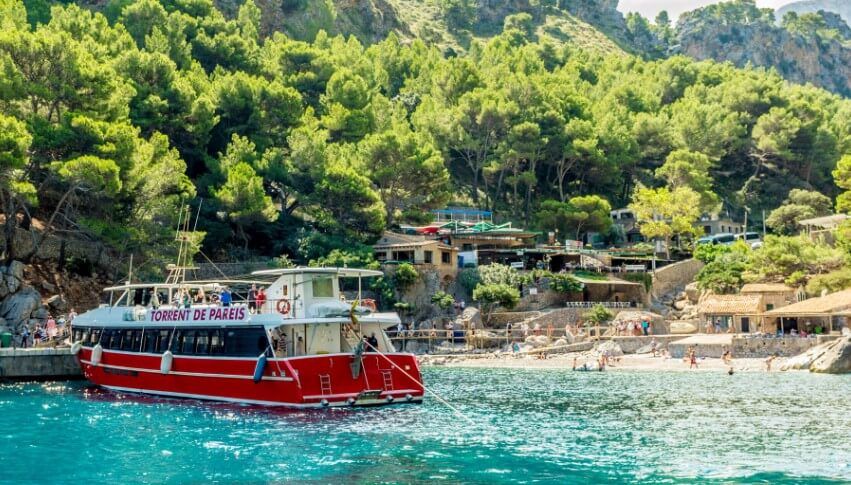 la calobra playa