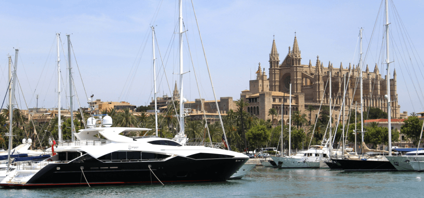 visita guiada por palma en mallorca en mayo