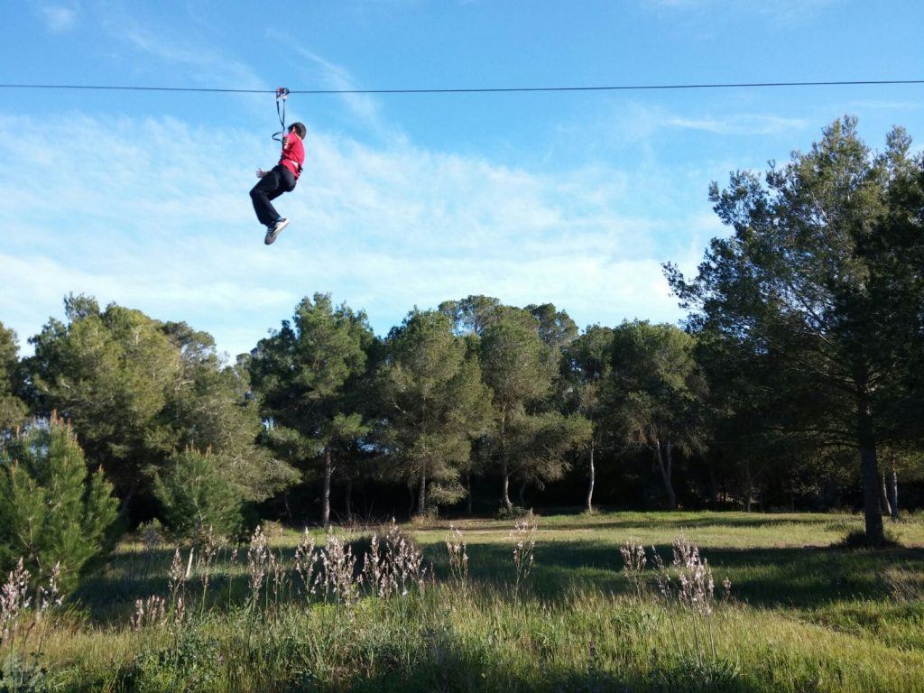 forestal park y tirolinas en mallorca en abril