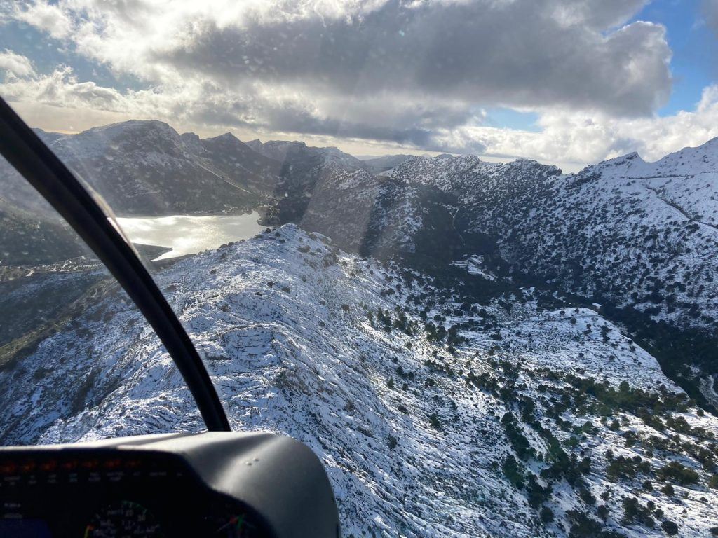 nieve en el embalse de Cuber