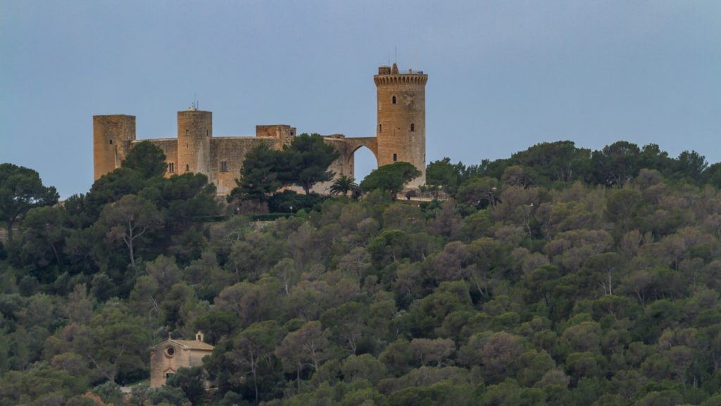 Castillo de Bellver en mallorca en marzo