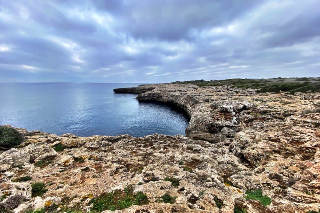 ruta de senderismo por Mallorca por el litoral de manacor