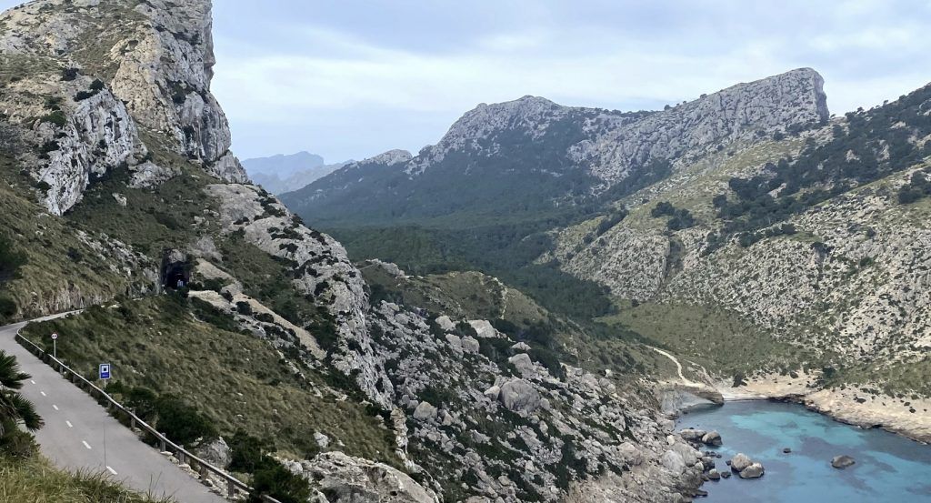 senderismo por calas de mallorca